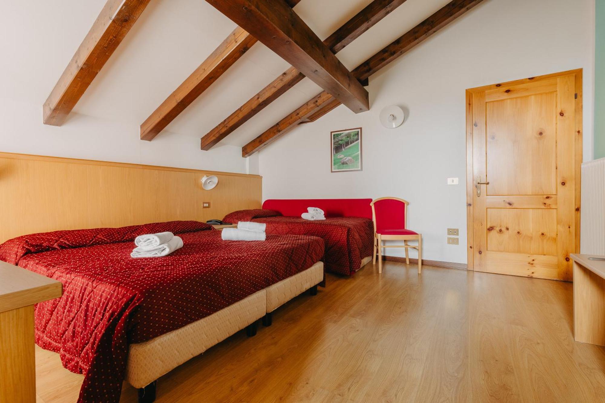 Hotel Spera Strigno Ngoại thất bức ảnh